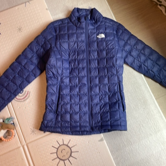 North Face Thermoball ECO Jacket - Picture 8 of 13